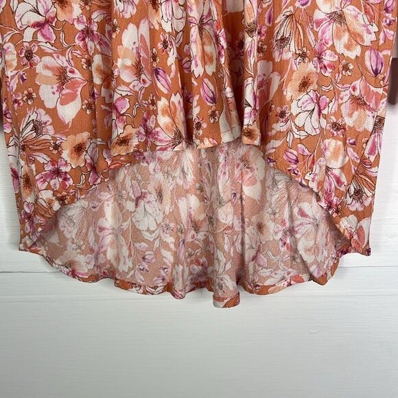 Rachel Zoe High Low Floral Boho Blouse with Bell Sleeves Size Small - Picture 8 of 11